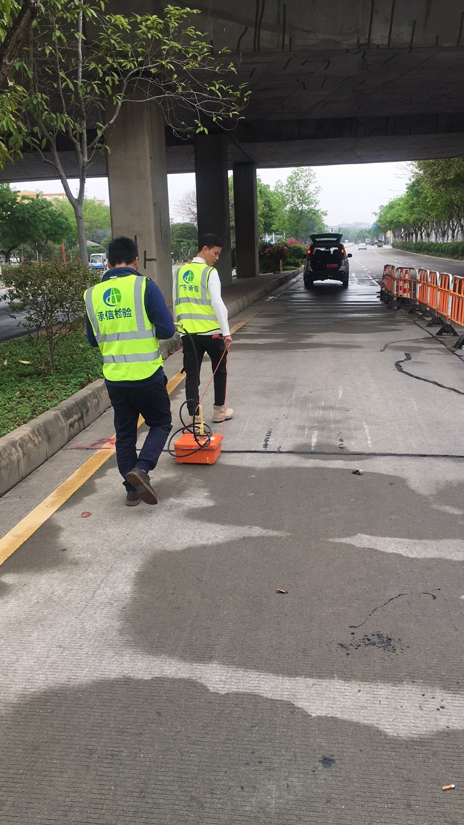 南堤东路路面检测